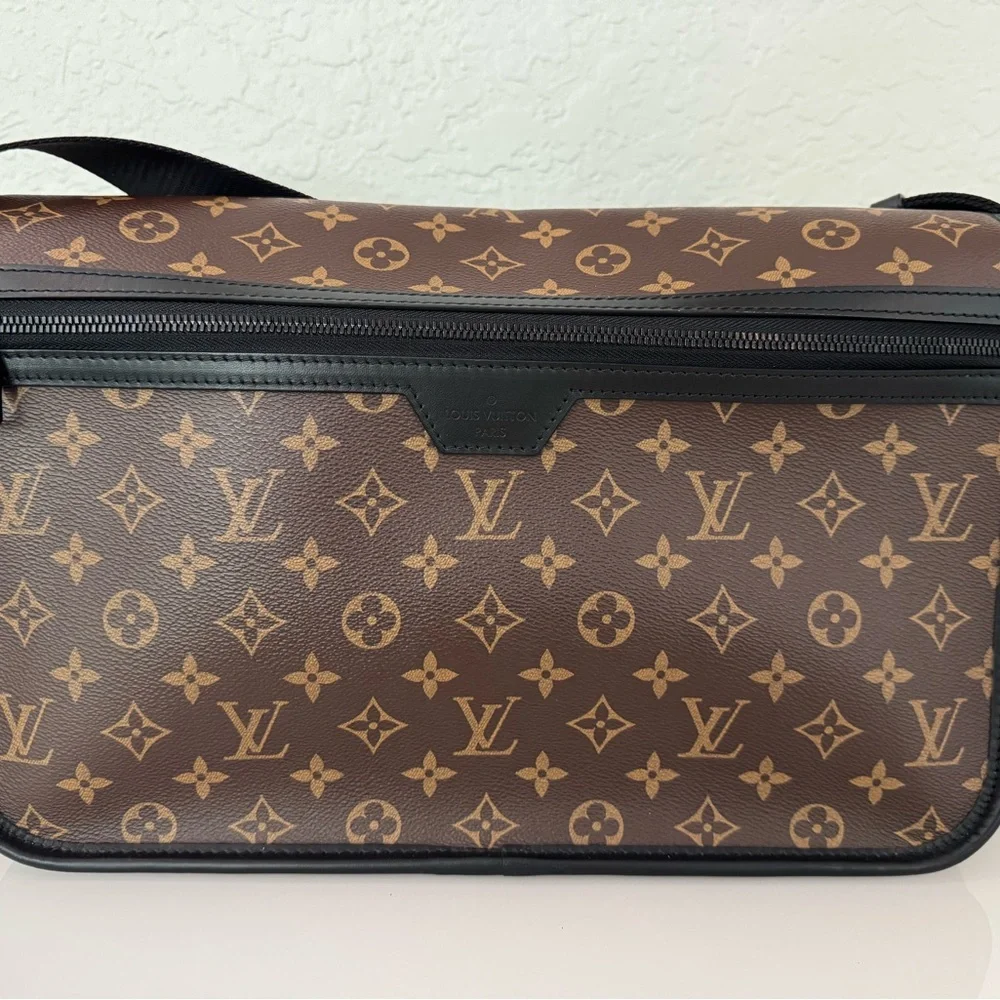 Louis Vuitton Monogram Messenger Bag in Brown and Black - Picture 11 of 16